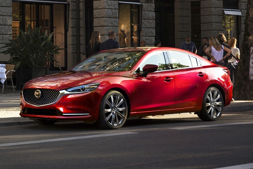 Обновленная Mazda 6: турбомотор и шаг в премиум