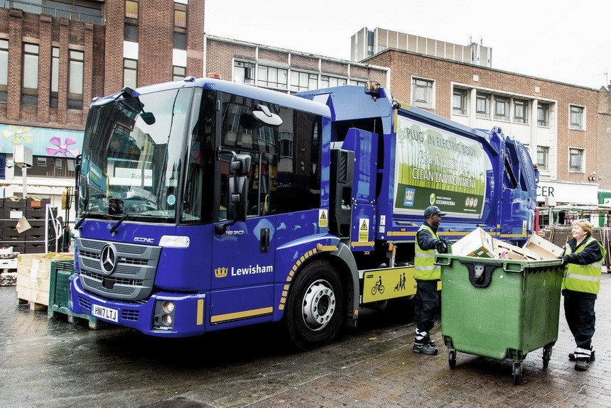 Без шума: в Лондоне появился мусоровоз с электроприводом кузова