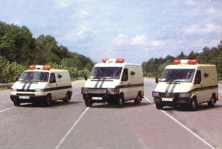 Инкассаторские фургоны Volkswagen Transporter Syncro, Volkswagen LT35 и Mercedes-Benz Sprinter 314 на Дмитровском автополигоне