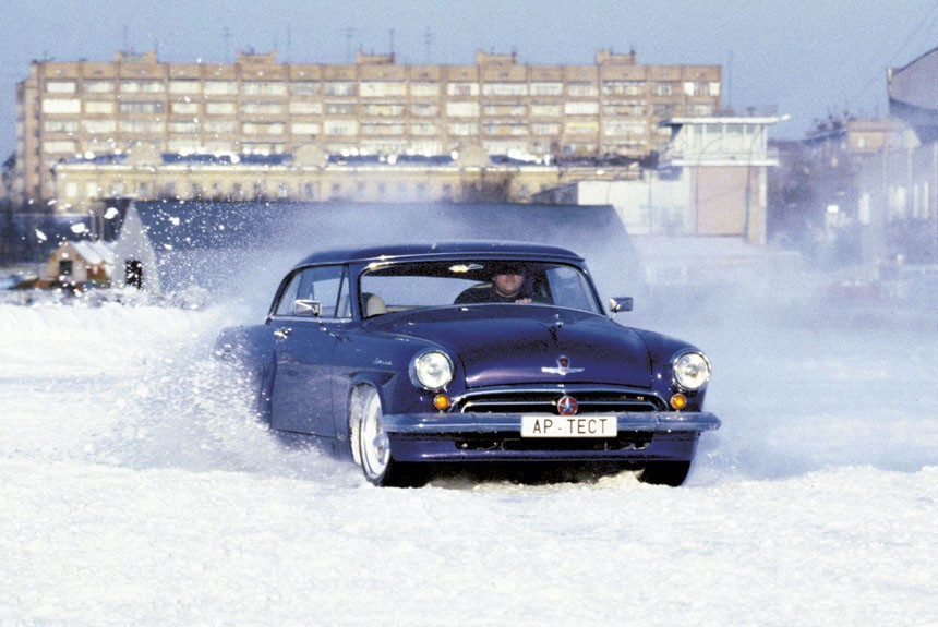 Как вдохнуть новую жизнь в старые формы? Хот-род Volga 21 Road Coupe Moscow от фирмы El Motors