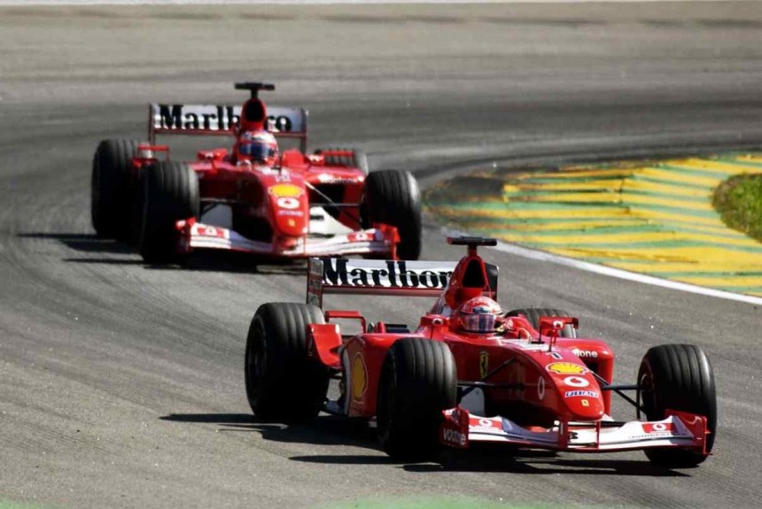 В чем Mercedes лучше Ferrari эпохи Михаэля Шумахера?