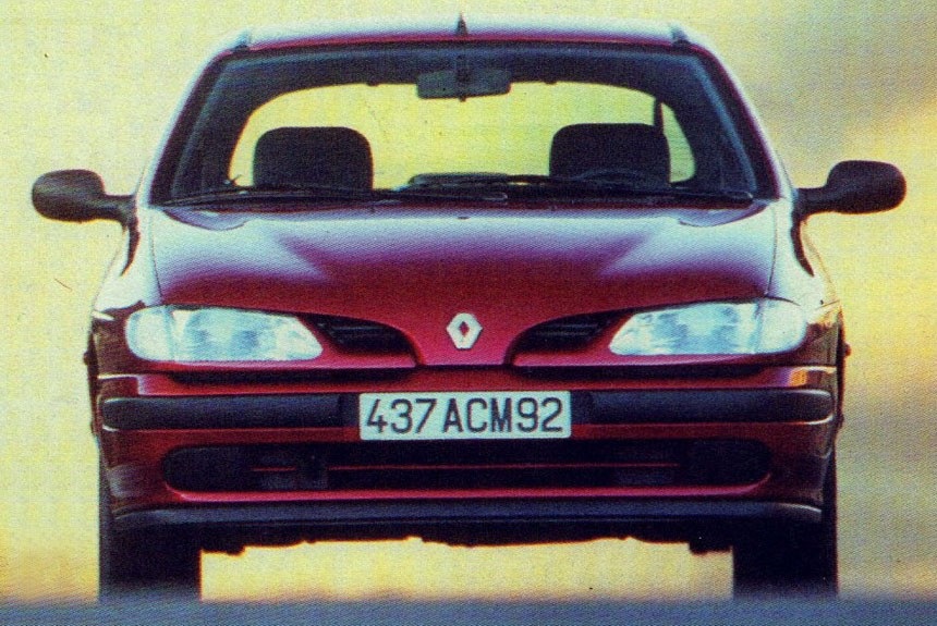 Renault Megane: преемник Renault 19