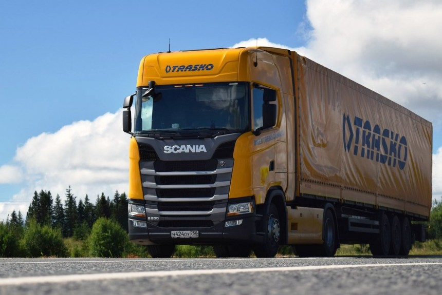 Хуже едешь － чаще платишь: Scania вводит в России гибкий план техобслуживания