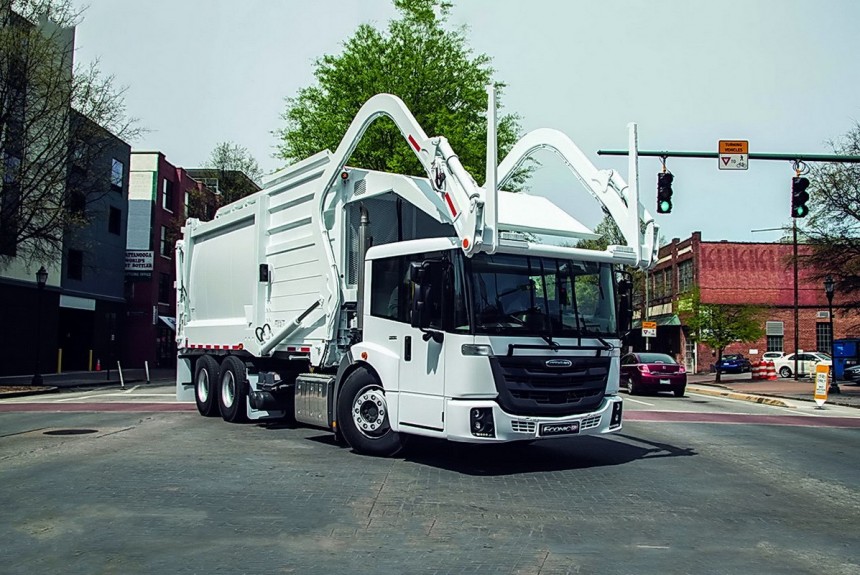 Econic без звезды: под маркой Freightliner будет выпускаться европейский мусоровоз