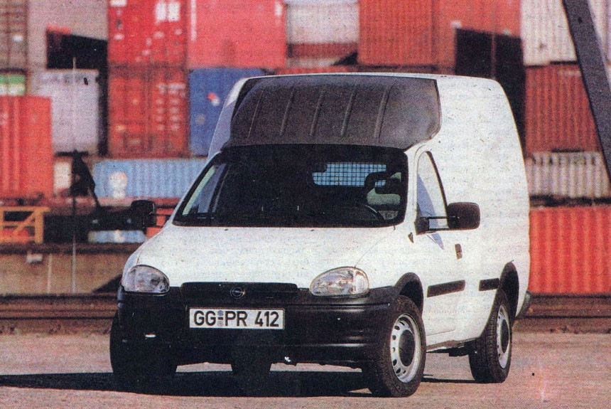 Opel Combo: Corsa в рабочем комбинезоне