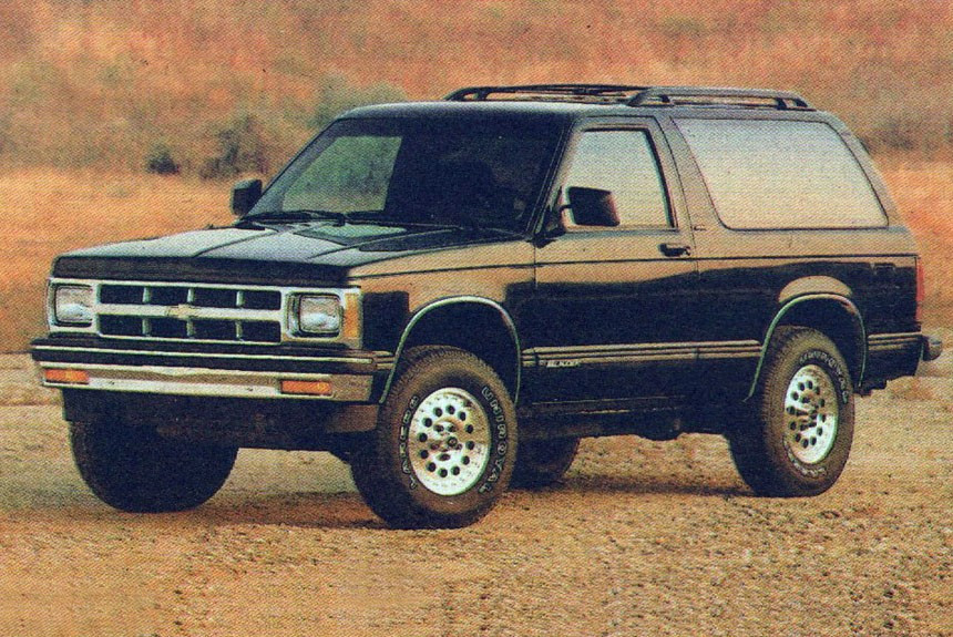 Обзор "грузовой" и внедорожной гаммы фирмы Chevrolet 1993 модельного года