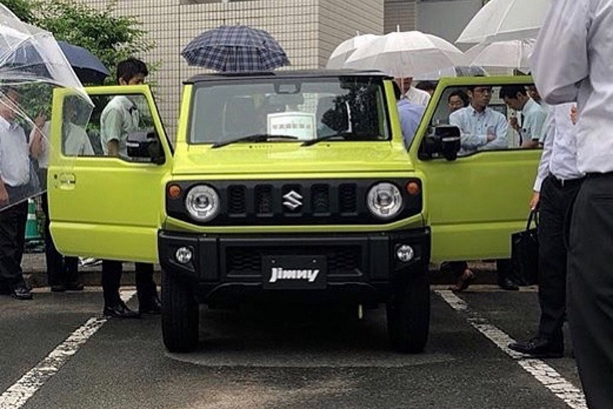 Новый Suzuki Jimny: первые фото без камуфляжа