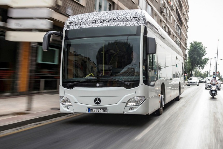 Через вилку: Берлин закупает электробусы Mercedes