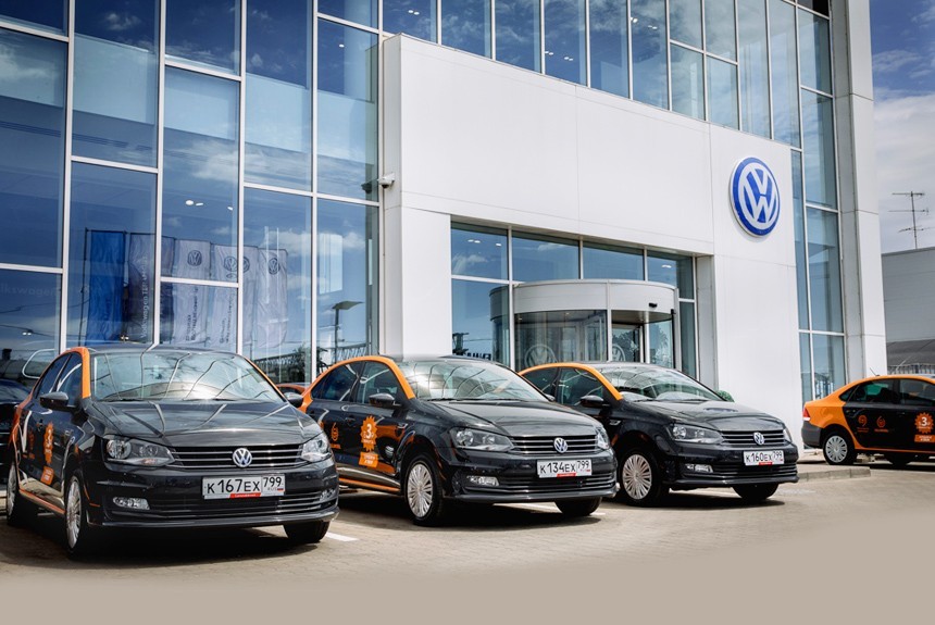 Рекорд каршеринга: Делимобиль закупил 3000 седанов Volkswagen Polo