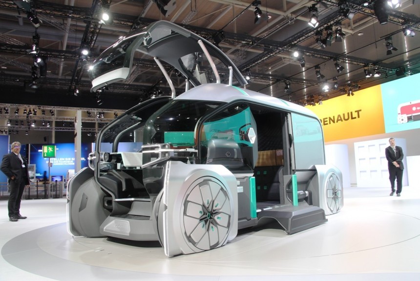 Монстры последней мили: концепты автономных транспортеров Renault на IAA-2018