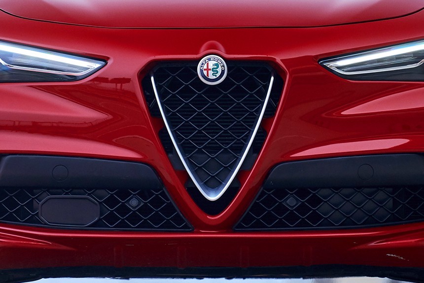 Семиместный кроссовер Alfa Romeo Castello: новые подробности