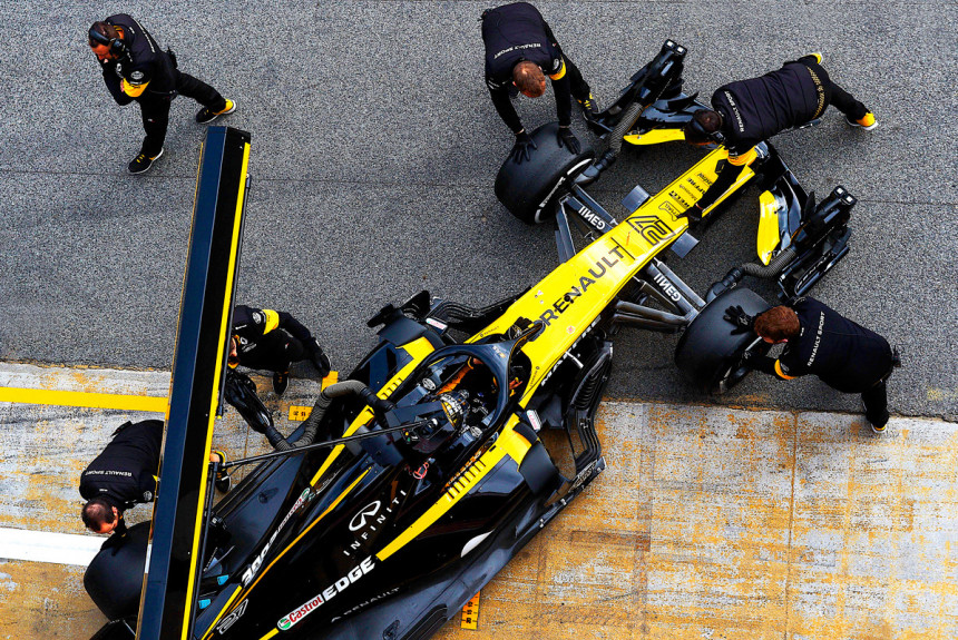 Renaultвация: как французская команда собирается догонять лидеров Формулы-1