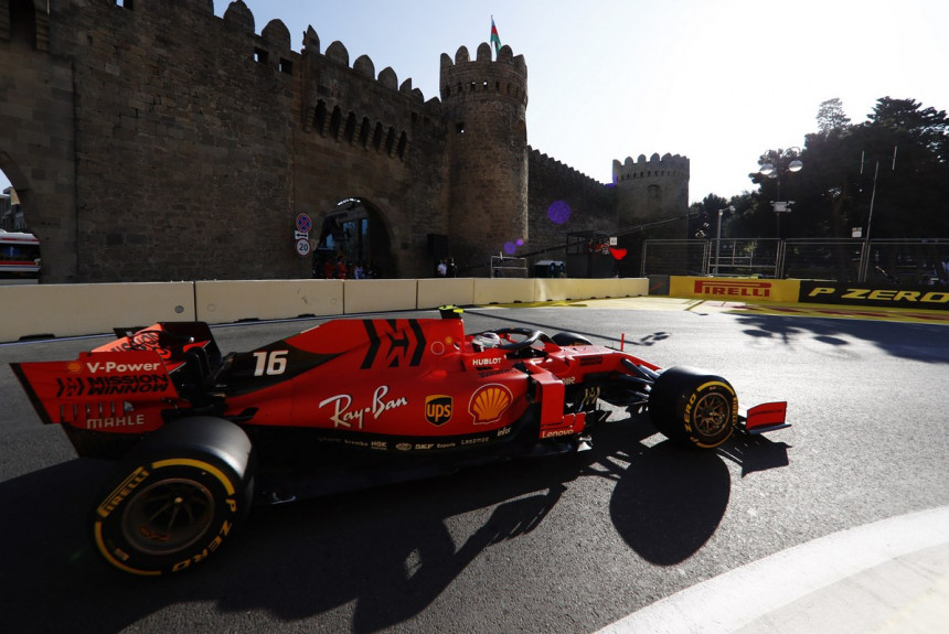 F1 в Баку: Леклер срывается, а Williams уничтожает технику