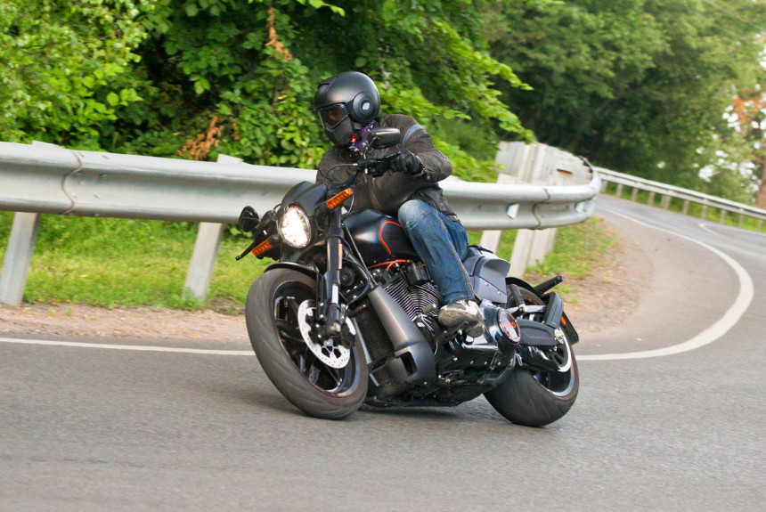 Длительный тест Авторевю. Harley-Davidson FXDR 114, запись вторая: до Сочи и обратно