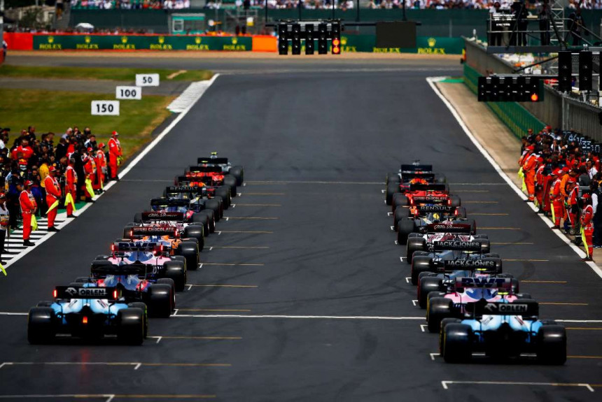 Спорт против шоу: нужны ли Формуле-1 квалификационные гонки?