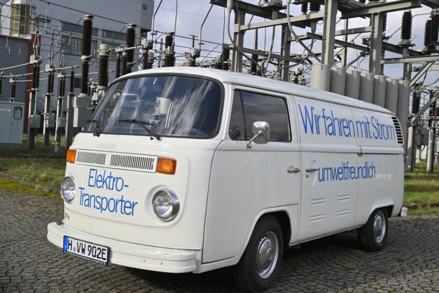 Старичок под током: на выставке в Германии покажут электрический Volkswagen T2