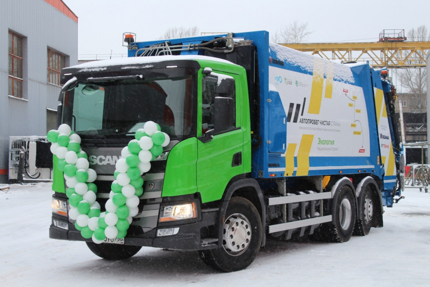 В России продан первый метановый мусоровоз Scania