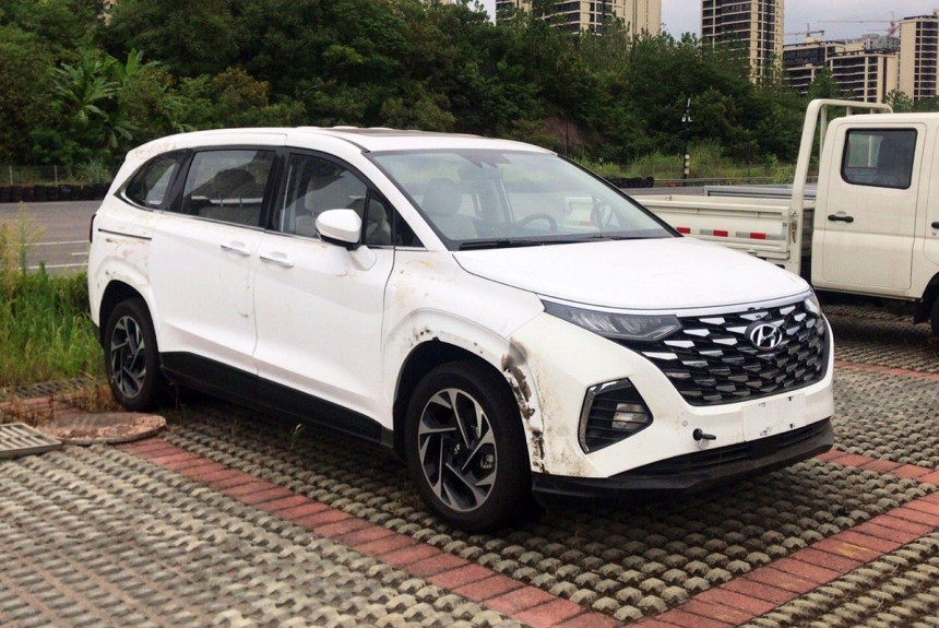 Hyundai готовит полноразмерный минивэн