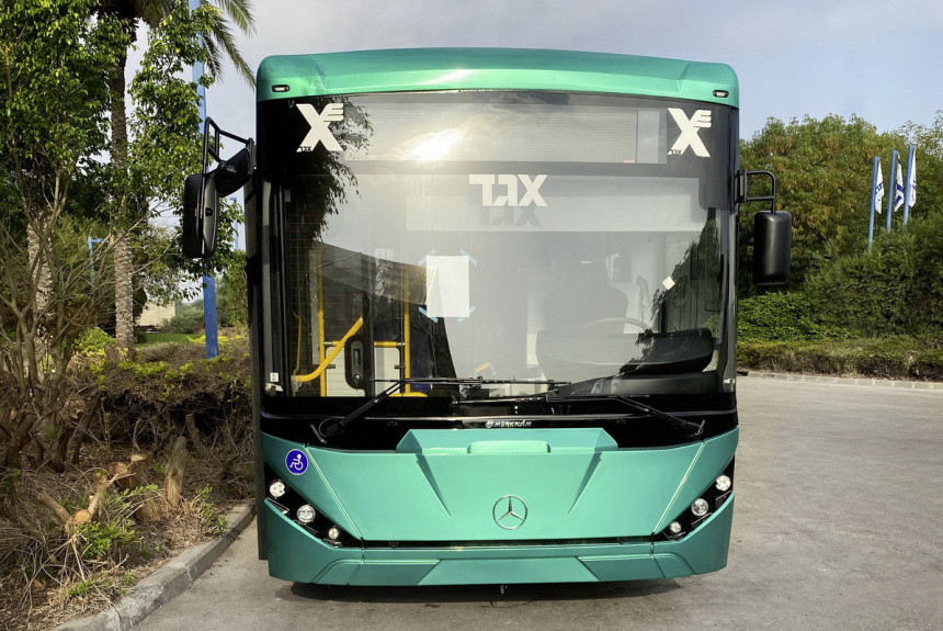 Израиль получит больше 400 новых автобусов Mercedes