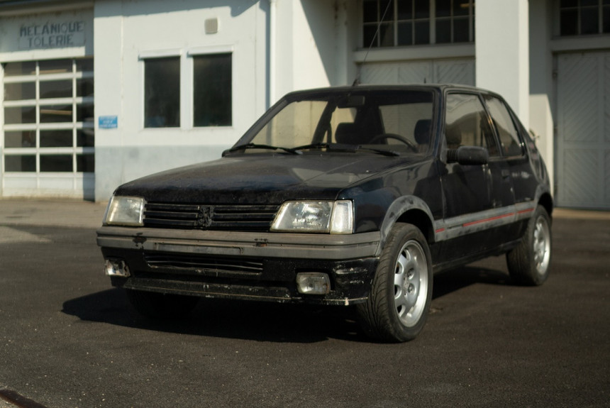 Peugeot будет реставрировать и продавать свои классические модели