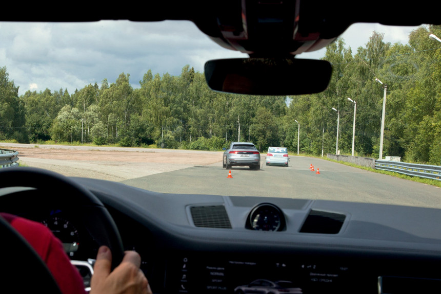 Первый рейтинг систем адаптивного круиз-контроля: Euro NCAP и коллаборация электроники с водителем