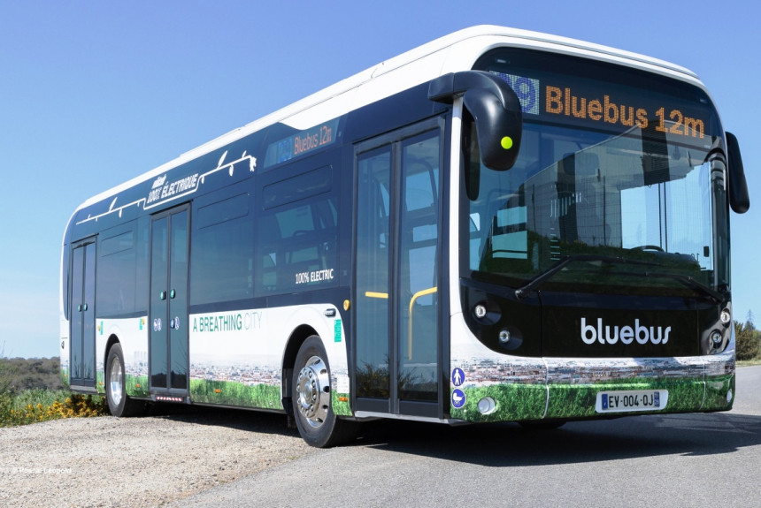Bluebus+Volgabus: по Парижу поедут российские электробусы