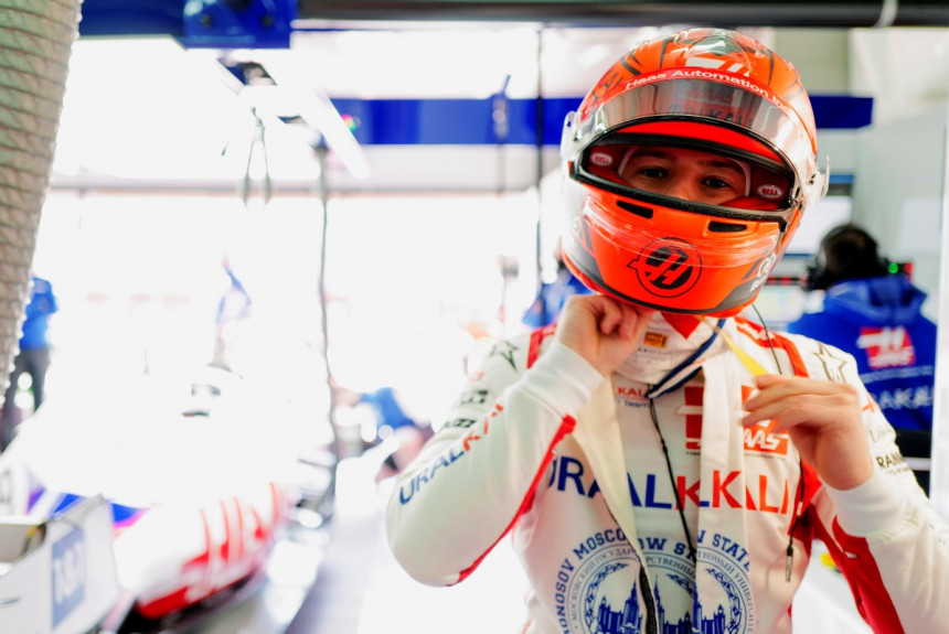 Четыре причины провального дебюта Никиты Мазепина в Формуле-1