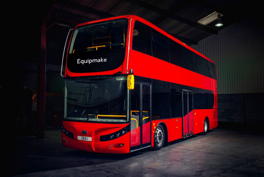 По Лондону поедут двухэтажные электробусы с испанскими кузовами