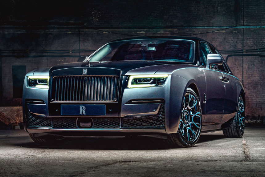 Представлен самый мощный Rolls-Royce Black Badge Ghost
