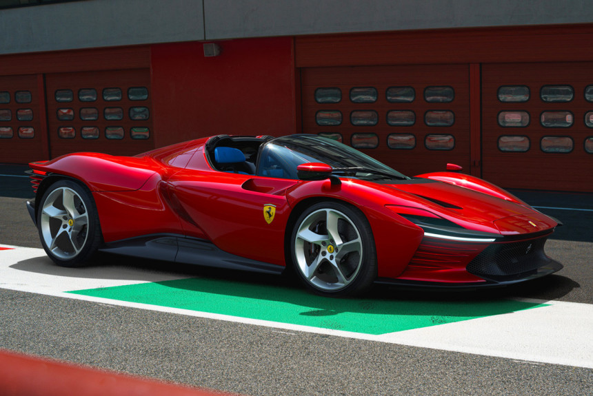 Новый Ferrari Daytona SP3: третья модель в серии Icona