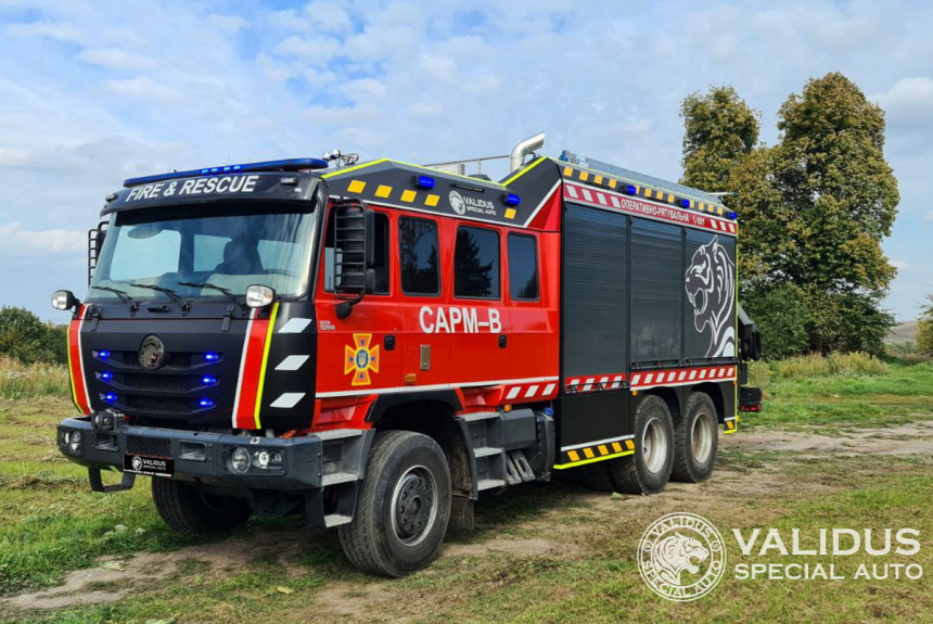 Представлен украинский спасательный автомобиль на шасси Tatra