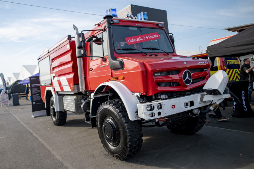 В Германии представили лесной пожарный Unimog