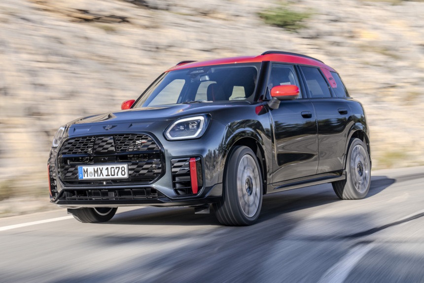 Новый Mini John Cooper Works Countryman: слабее и медленнее