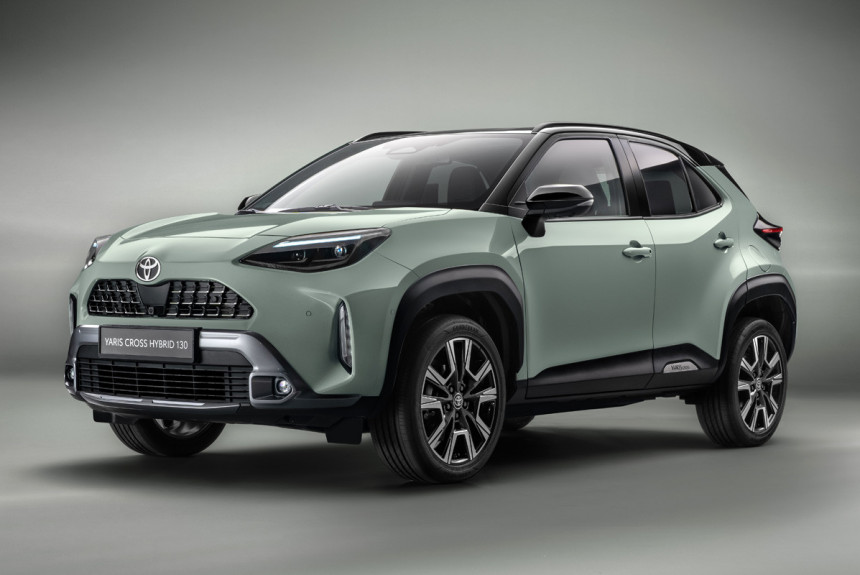 Обновленная Toyota Yaris Cross: больше гибридной мощи