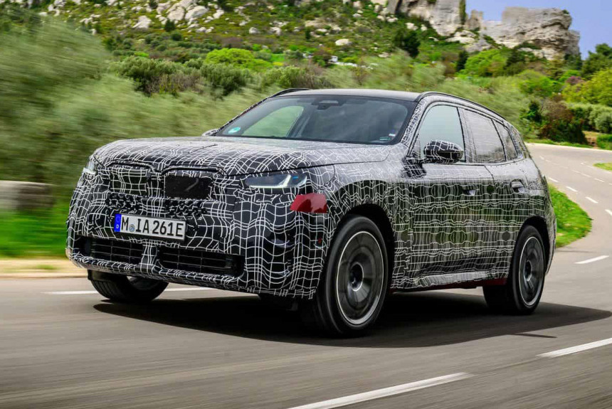 BMW X3 следующего поколения: дебют в камуфляже