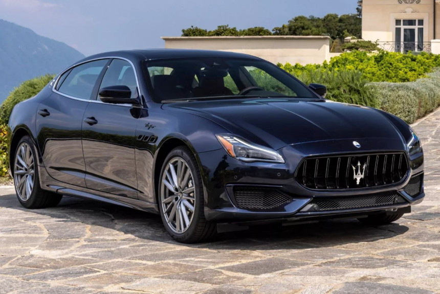 Компания Maserati попрощалась с седаном Quattroporte и двигателем V8