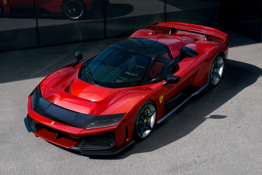 Новый гиперкар Ferrari F80 продолжит дело LaFerrari