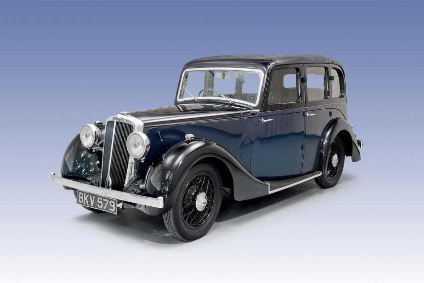 Lanchester Eleven Saloon 1936 года в рассказе Андрея Хрисанфова