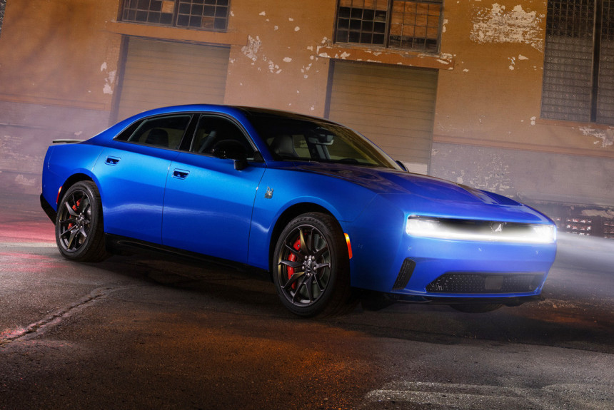 Пятидверный Dodge Charger готов к выходу на рынок