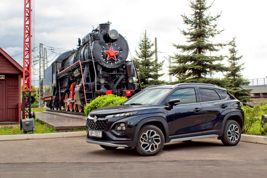 Осечка: знакомство с паркетником Suzuki Fronx