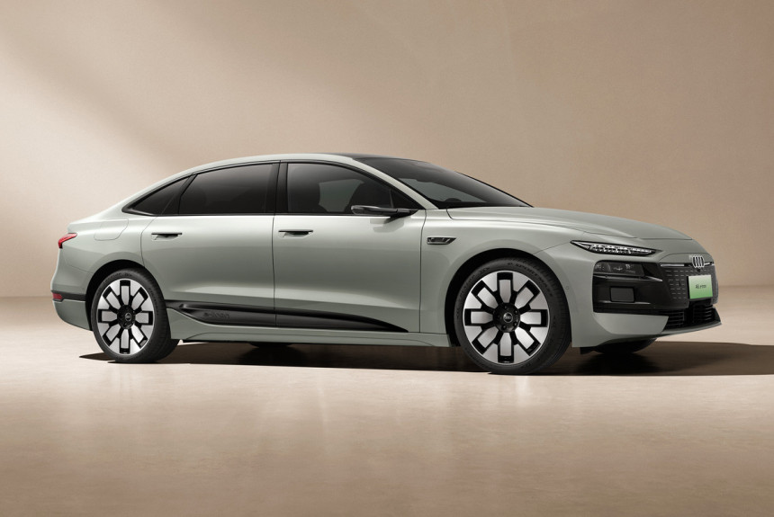 Седан Audi A6L e-tron — со своими техникой и электроникой
