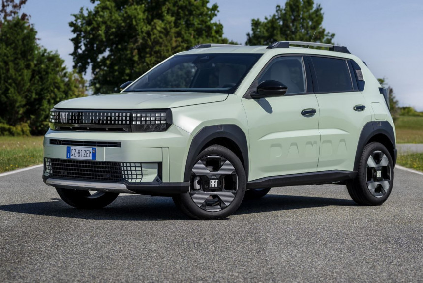 Fiat Grande Panda обрел базовую версию с «механикой»