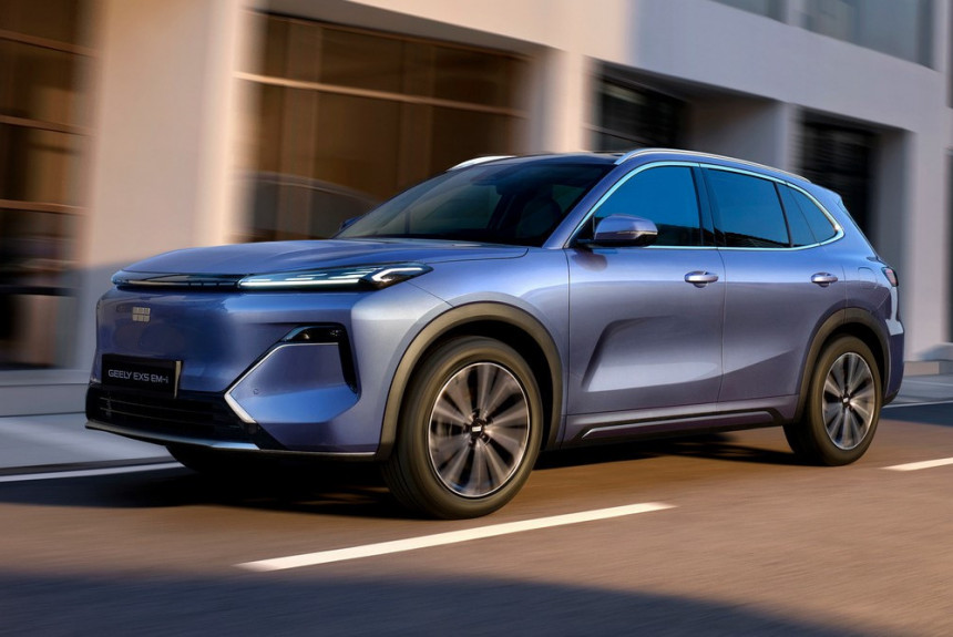 Гибрид Geely EX5 EM-i для России: новые подробности
