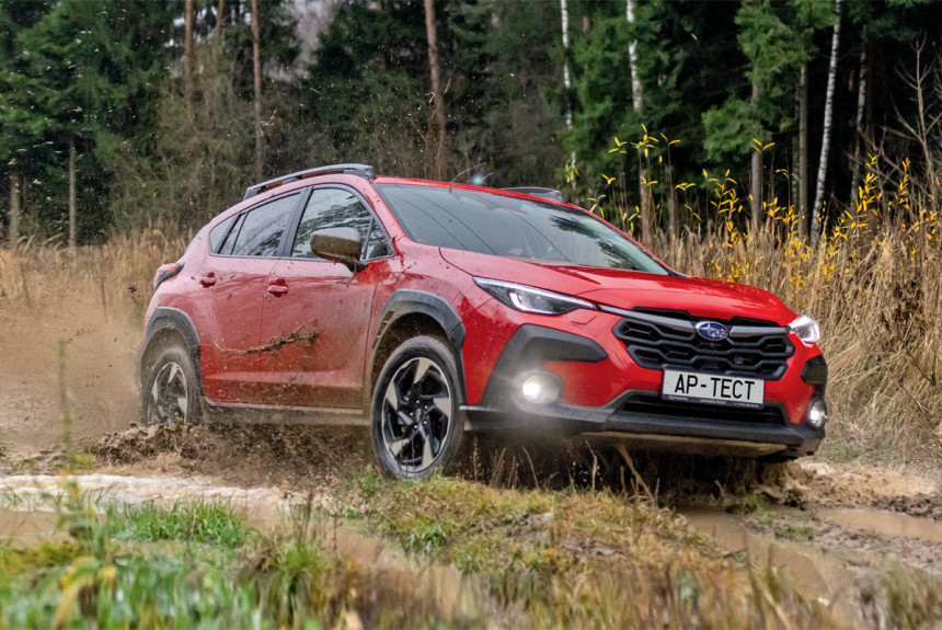 Subaru Crosstrek на фоне нового Форестера: мнение Сорокина
