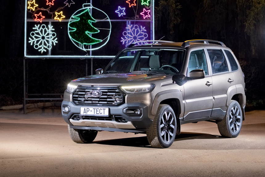 Лада Нива Travel с мотором 1.8: покупать или нет? Девять вердиктов журналистов Авторевю и приглашенных авторов