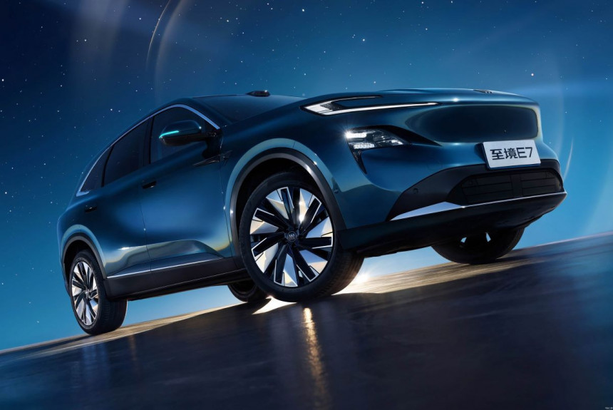 На подходе гибридный кроссовер Buick Electra E7