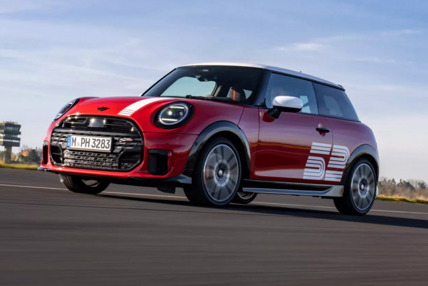 Особый Mini Cooper посвятили победе в ралли Монте-Карло 1965 года