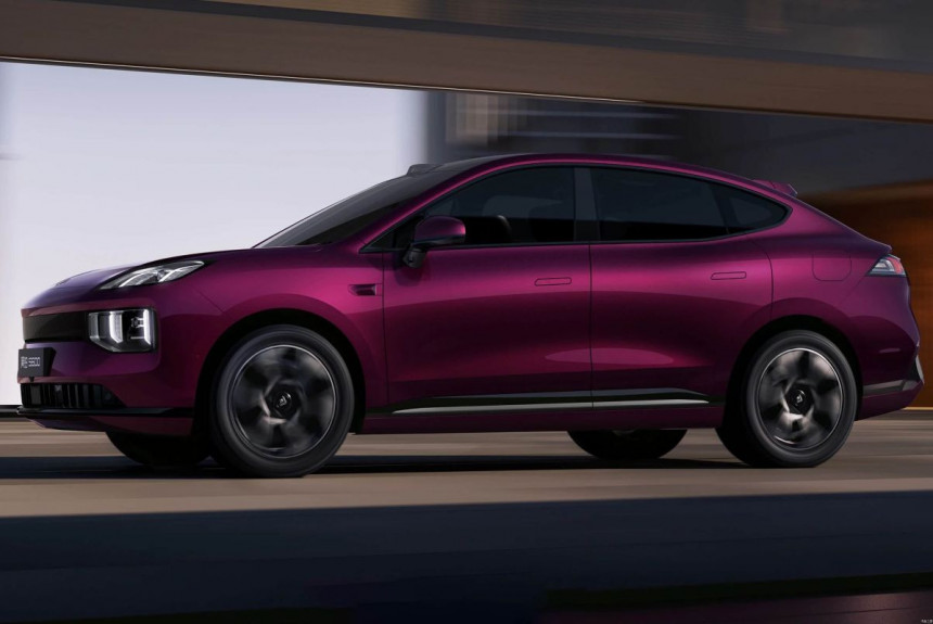 Концерн GAC показал купеобразный кроссовер Hyptec S600