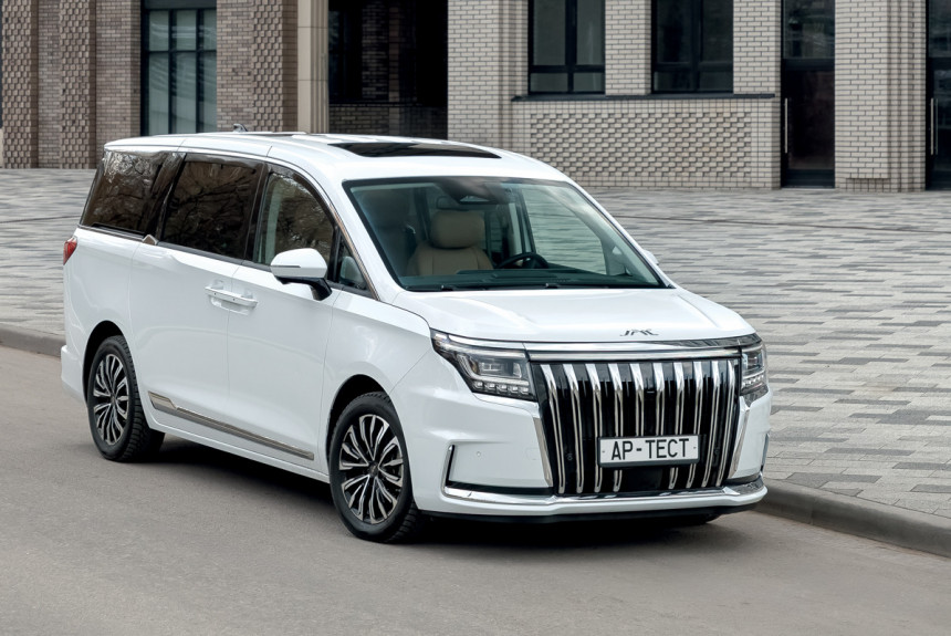 JAC RF8: плюсы и минусы. Семь вердиктов журналистов Авторевю и приглашенных авторов