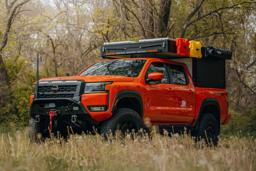 Nissan обновил пикап Frontier и показал его спецверсию для кемпинга